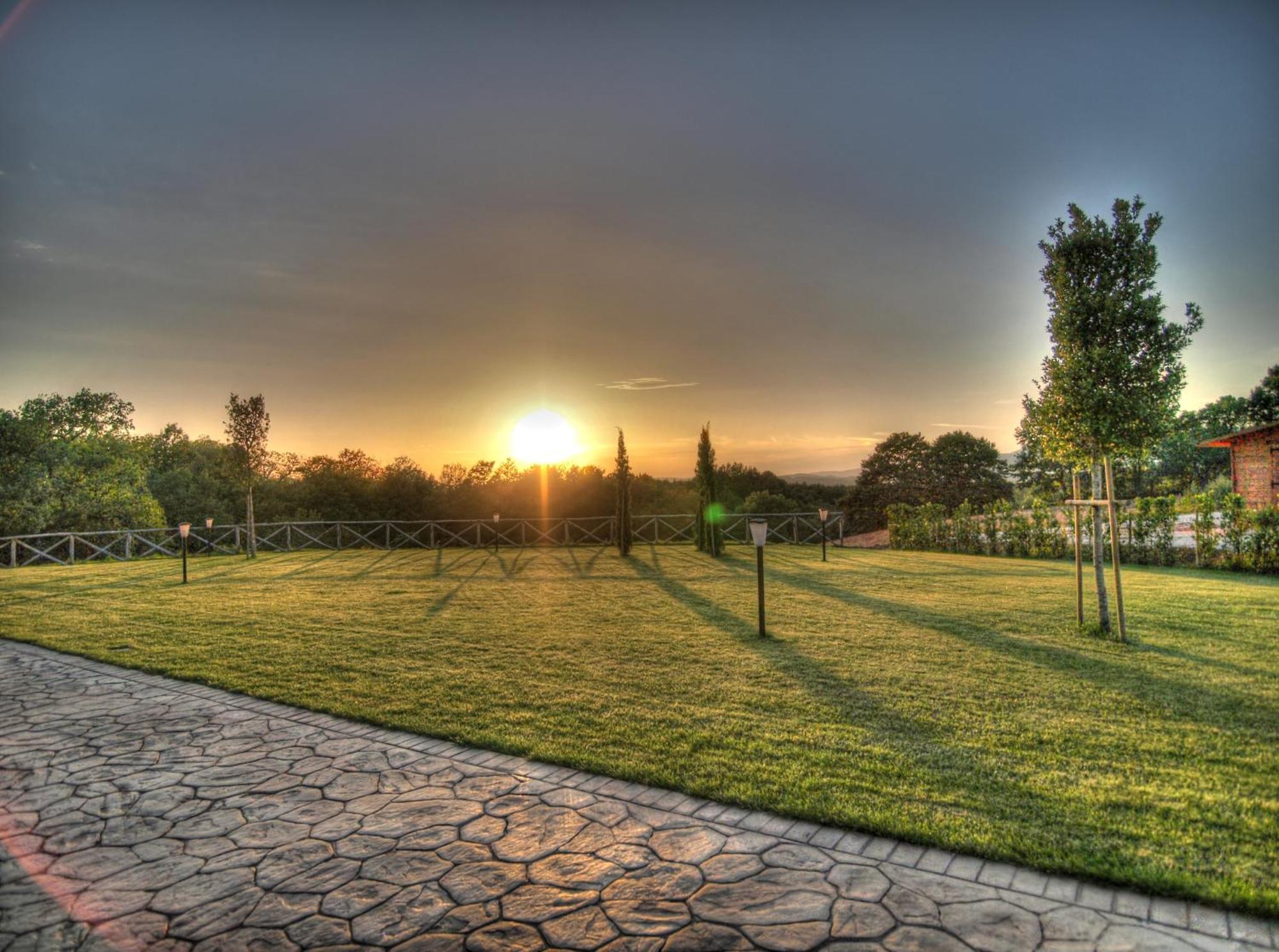 Agriturismo Podere Del Lepre San Quirico  Экстерьер фото