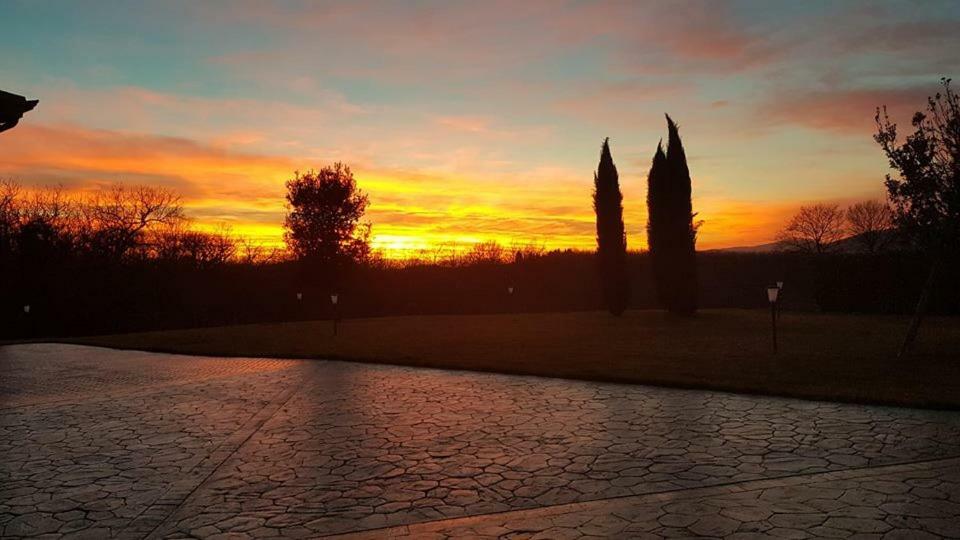 Agriturismo Podere Del Lepre San Quirico  Экстерьер фото