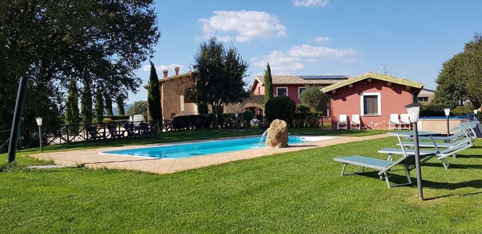 Agriturismo Podere Del Lepre San Quirico  Экстерьер фото