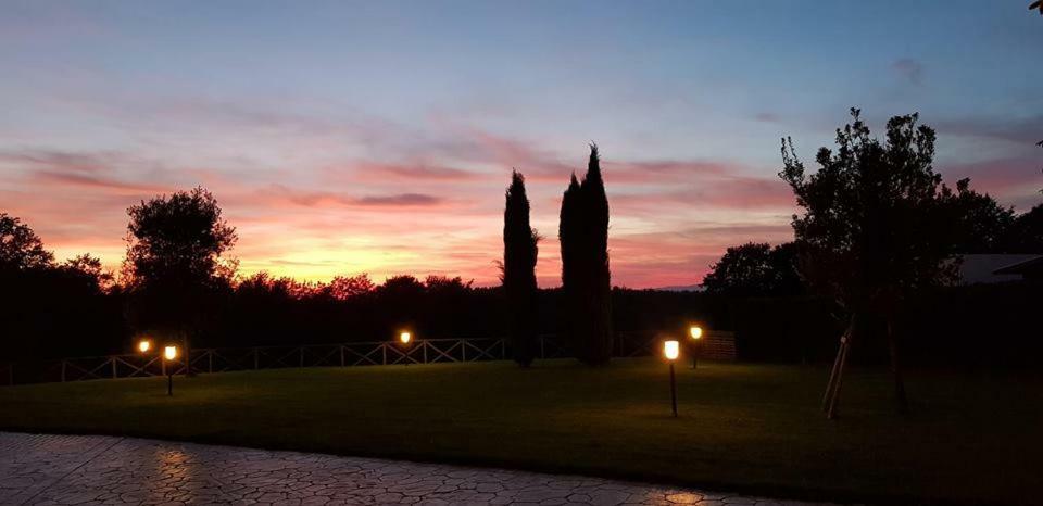 Agriturismo Podere Del Lepre San Quirico  Экстерьер фото